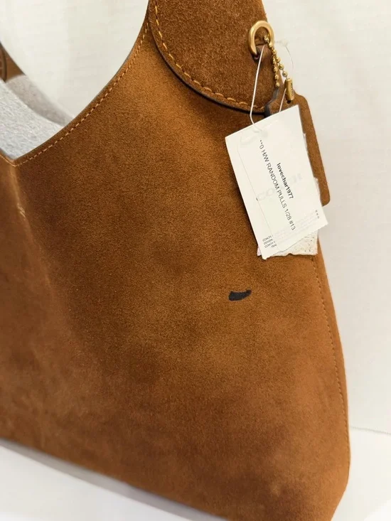 NWT Coach Brooklyn Suede Shoulder Hobo Bag small call out in photos - Picture 3 of 5